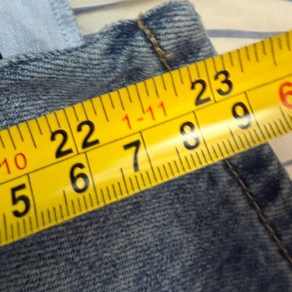 Blue Relaxed Fit Jeans with Faded Wash - Picture 8 of 8